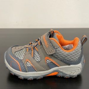 Merrell size 6.5m toddler shoes